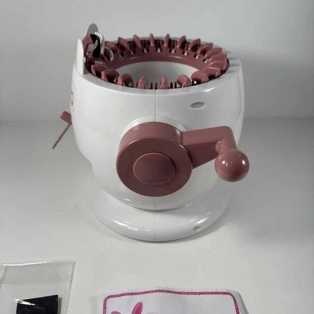 Knitting Machine, 22 Needle Knitting Machine Weaving Loom Holiday Gift for Adult